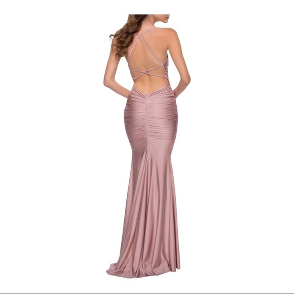 LA Femme Shiny Jersey Trumpet Gown- mauve - Picture 2 of 12